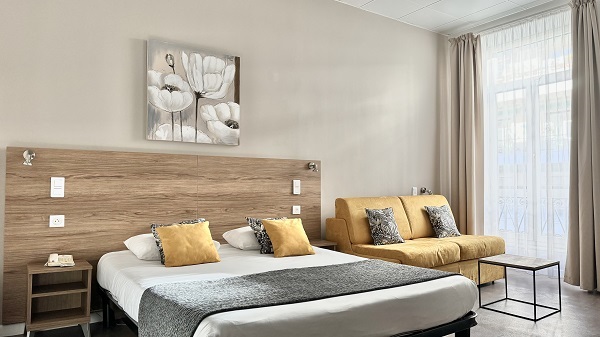 HOTEL HELVETIQUE NICE SUITE JUNIOR